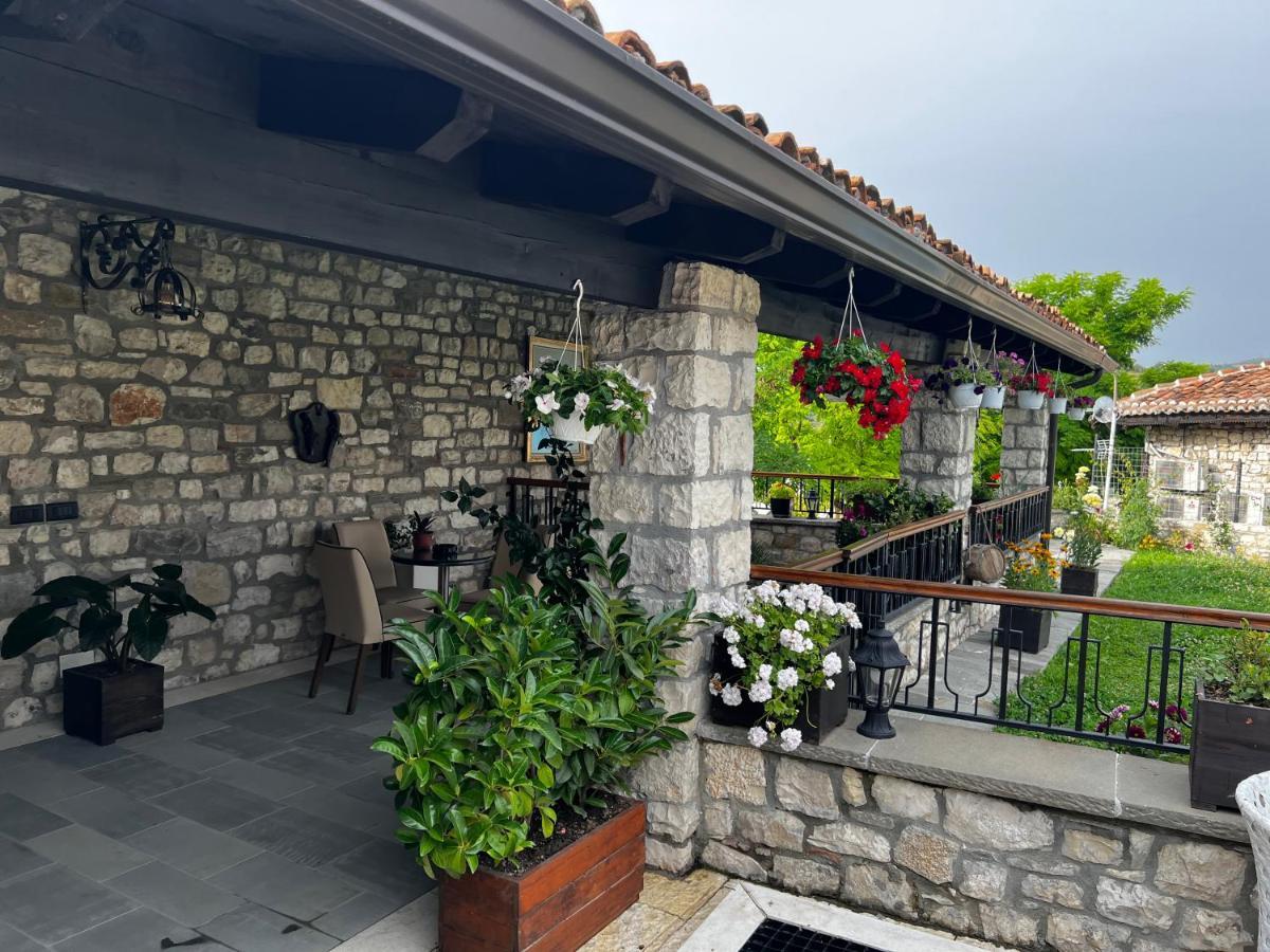Tomori Guest house