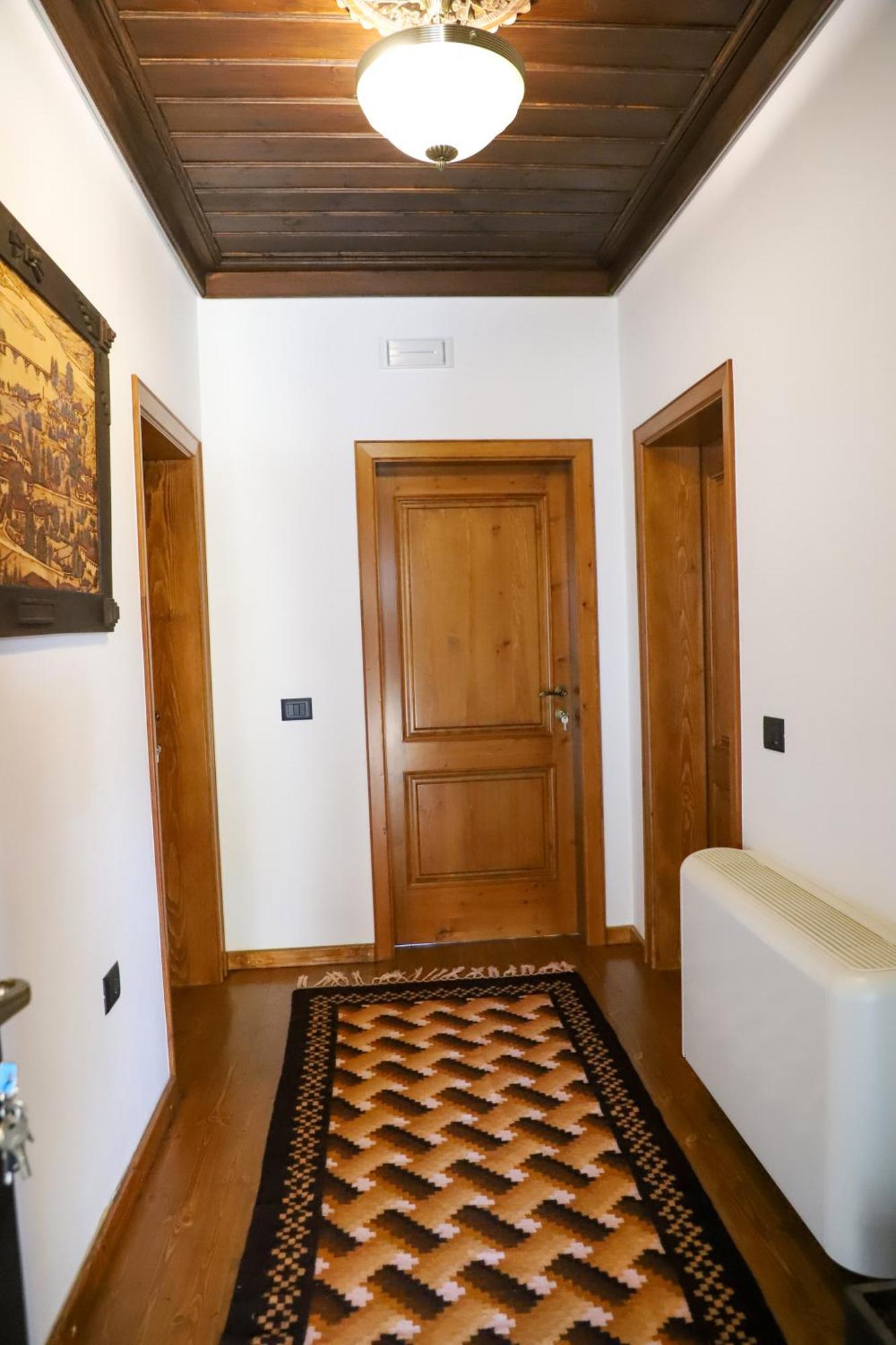 Tomori Guest house Berat